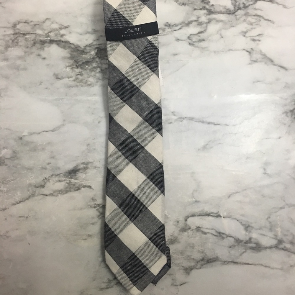 Joe’s Collection Plaid Tie